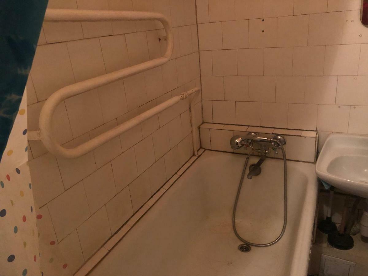 Hikkaduwa Hostel Kiev Extérieur photo